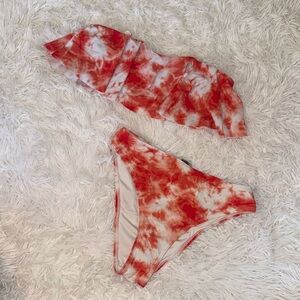 Kendall & Kylie Bikini